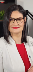 Alina, lectorul cursului Referent Resurse Umane